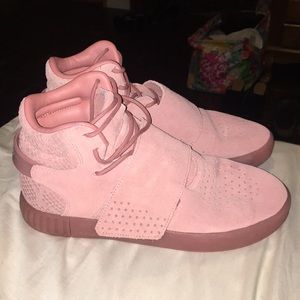 Pink adidas high top tennis shoes